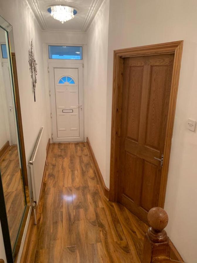 Fbs Homestay Norwood エクステリア 写真